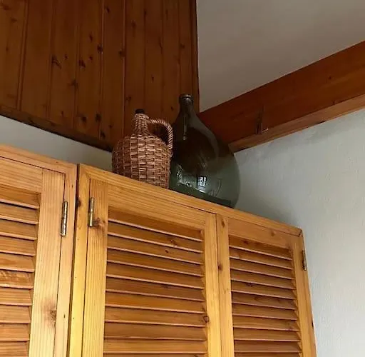 Pico Island 22 - Ocean Front & Unesco Heritage Century-old Grapevines Villa Madalena (Azores)